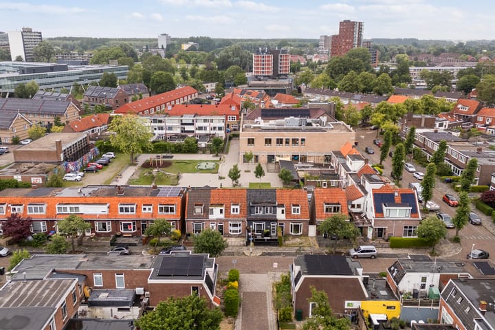 Foto 35 van Leliestraat 27