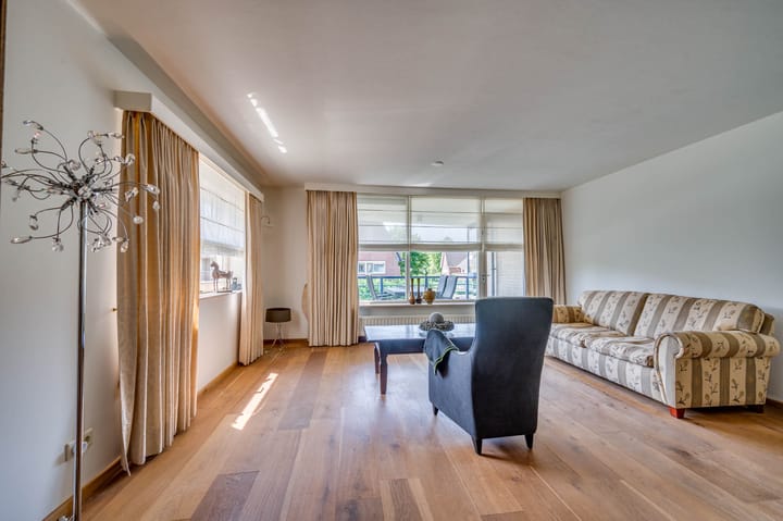 Photo 8 of Veldzuring 21