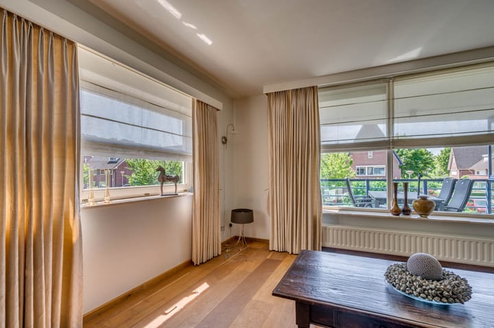 Photo 10 of Veldzuring 21