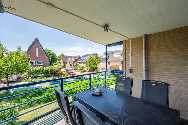 Photo 13 of Veldzuring 21