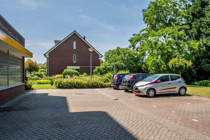 Photo 46 of Veldzuring 21