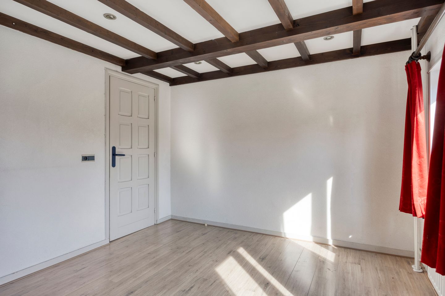 Foto 14 van Secretaris van den Hoevelstraat 27