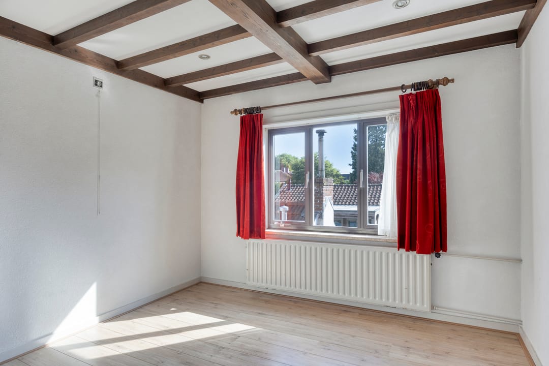 Foto 16 van Secretaris van den Hoevelstraat 27