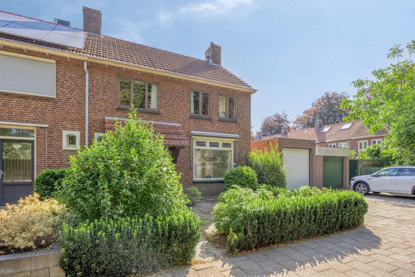 Foto 29 van Secretaris van den Hoevelstraat 27