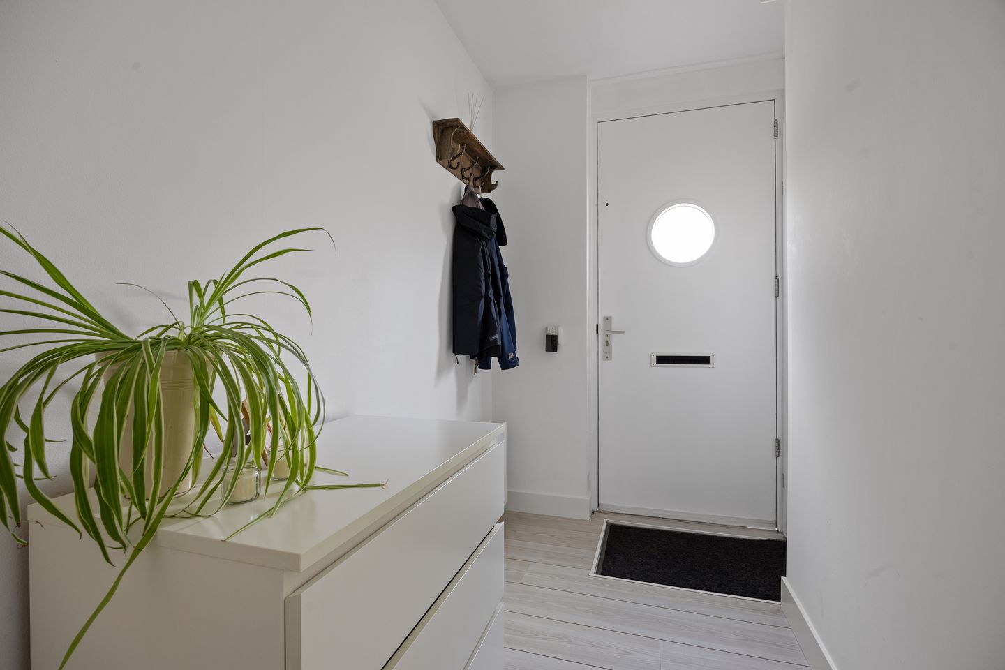 Foto 5 van van Herlaerstraat 23