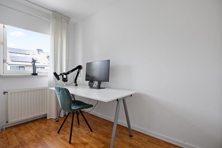 Foto 18 van van Herlaerstraat 23