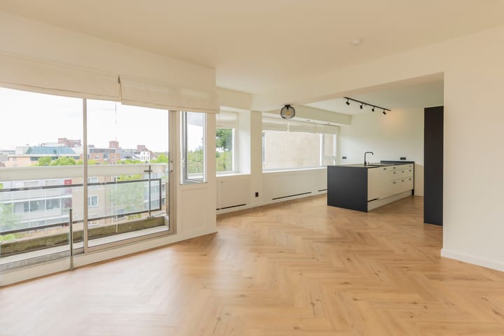 Foto 2 van Adriaan van Bergenstraat 370