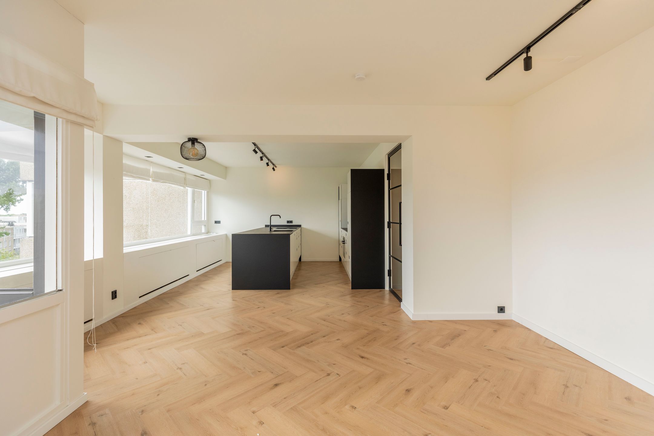 Photo 6 of Adriaan van Bergenstraat 370