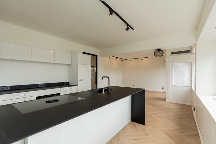 Foto 8 van Adriaan van Bergenstraat 370