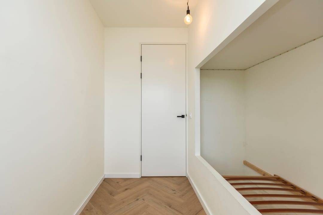 Photo 23 of Adriaan van Bergenstraat 370