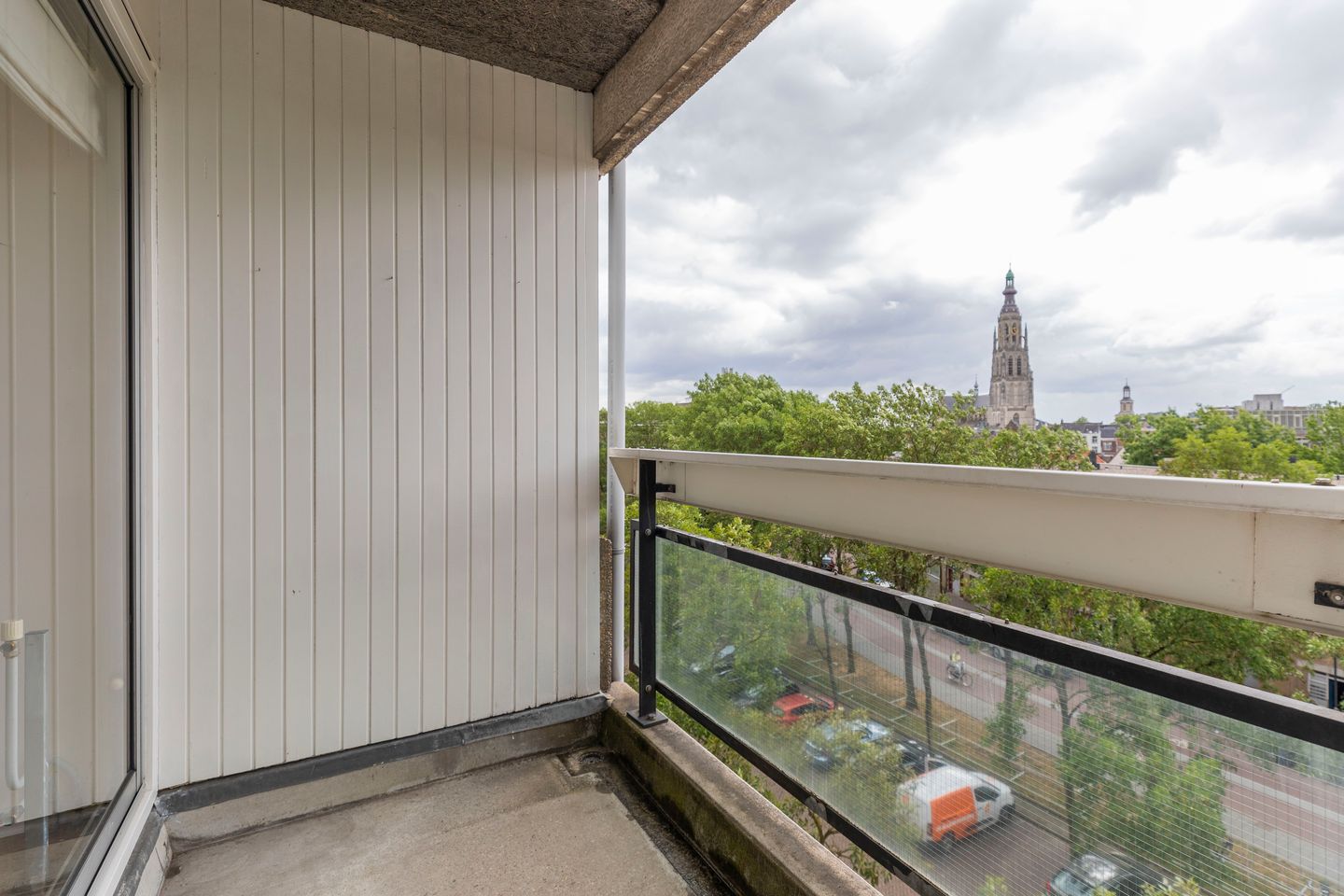 Photo 34 of Adriaan van Bergenstraat 370