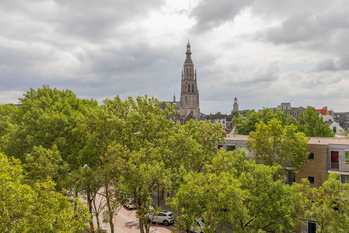 Photo 35 of Adriaan van Bergenstraat 370
