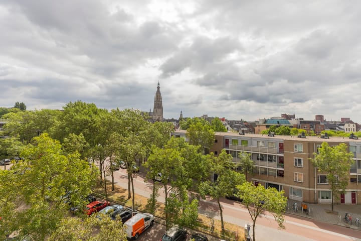 Foto 36 van Adriaan van Bergenstraat 370