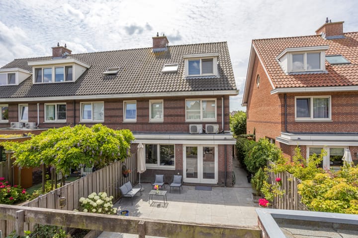 Foto 40 van Stationssingel 70