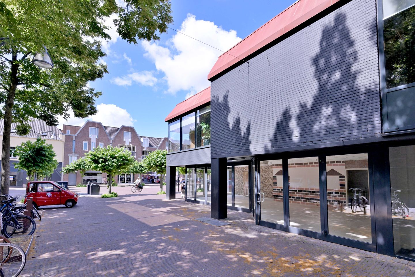 Bekijk foto 4 van Broederenplein 9