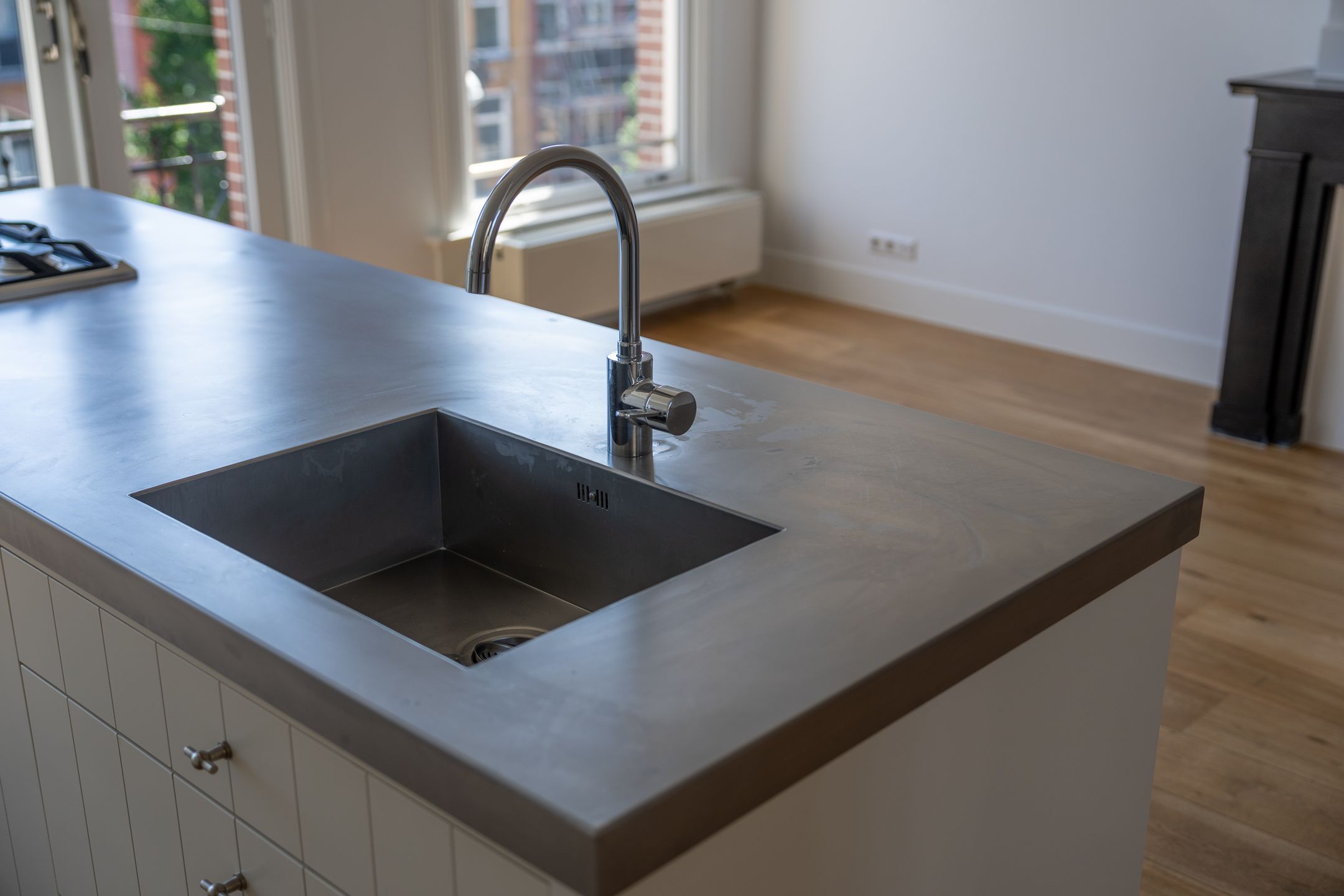 Photo 12 of Van Baerlestraat 122-3