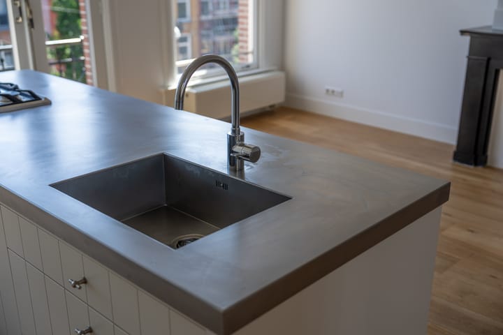 Foto 12 van Van Baerlestraat 122-3