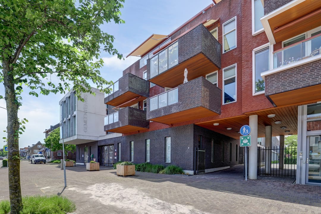 Foto 1 van Burgemeester de Bruïnelaan 51-A