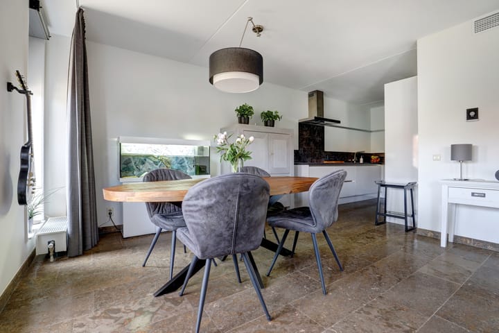 Foto 12 van Burgemeester de Bruïnelaan 51-A