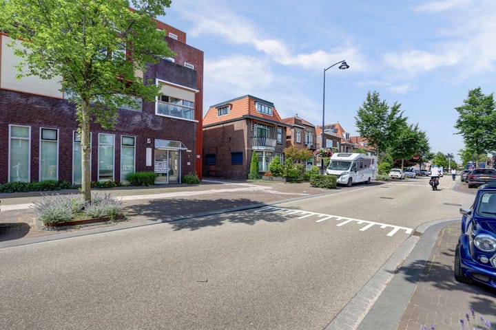 Foto 34 van Burgemeester de Bruïnelaan 51-A