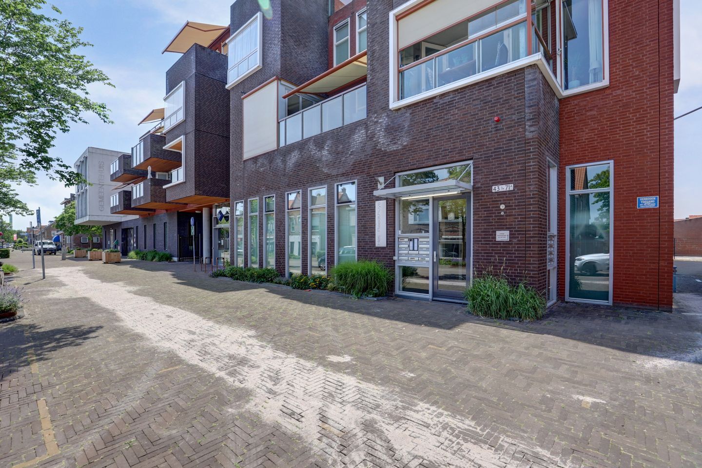 Foto 35 van Burgemeester de Bruïnelaan 51-A