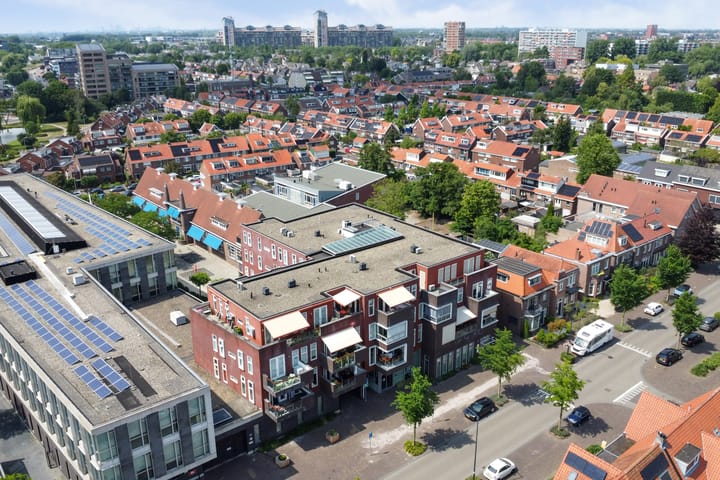 Foto 41 van Burgemeester de Bruïnelaan 51-A