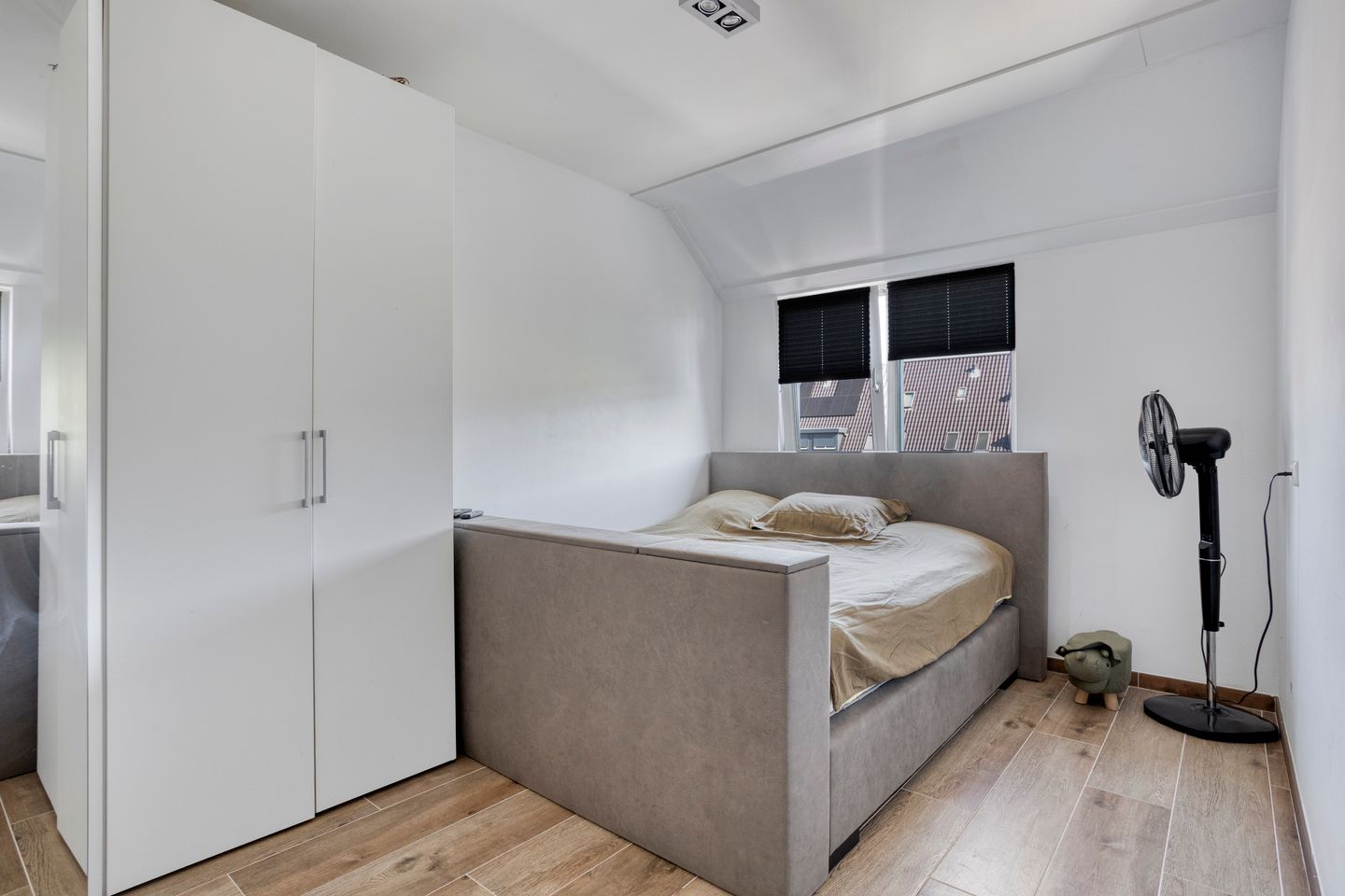 Photo 14 of Weegbree 26