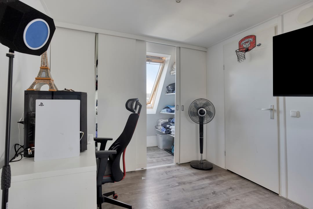 Photo 22 of Weegbree 26