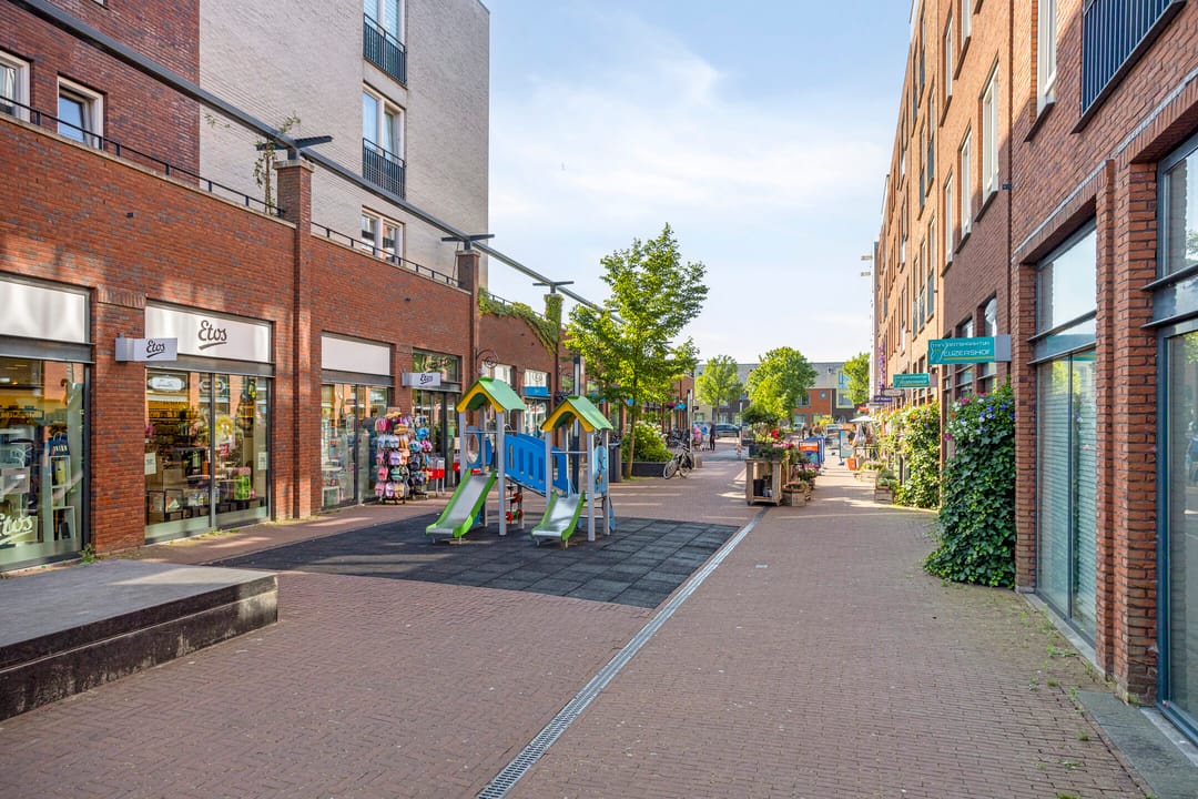 Photo 26 of Weegbree 26