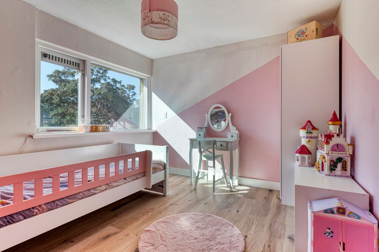 Photo 25 of Blankenstraat 60