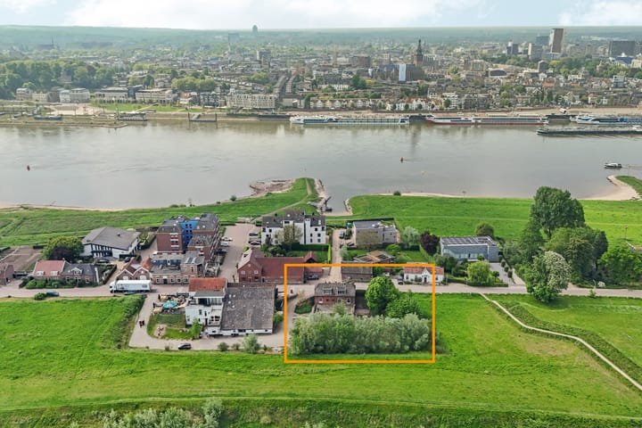 Foto 1 van Oosterhoutsedijk 18