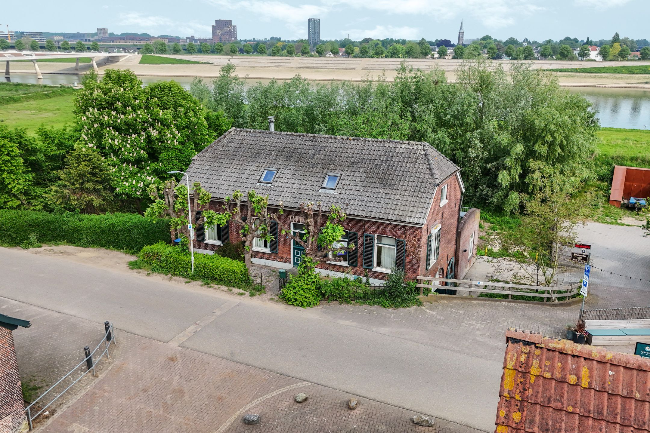 Foto 48 van Oosterhoutsedijk 18