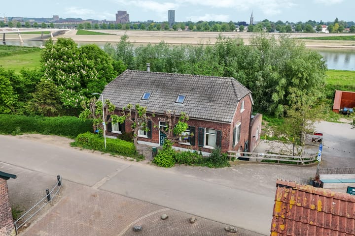 Foto 48 van Oosterhoutsedijk 18