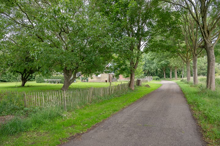 Foto 63 van Warmseweg 2