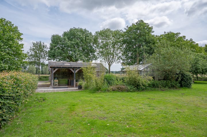 Foto 75 van Warmseweg 2