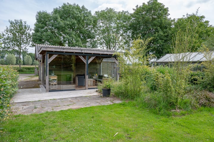 Foto 80 van Warmseweg 2