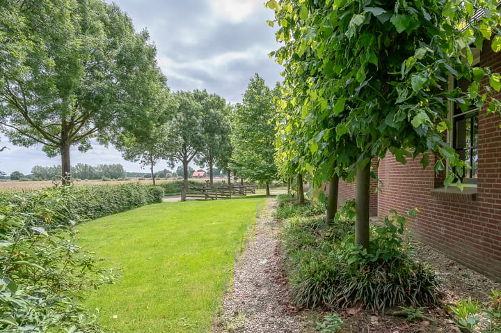 Foto 87 van Warmseweg 2