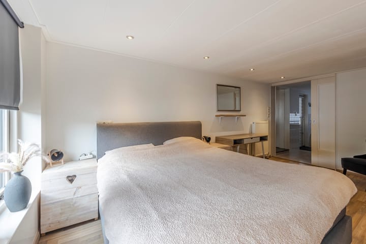 Foto 22 van Achtervliet 12