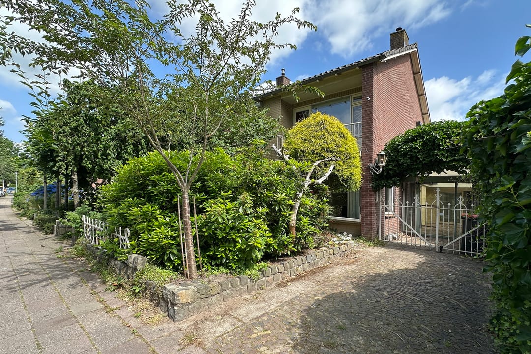 Foto 37 van Van Tuyllstraat 67