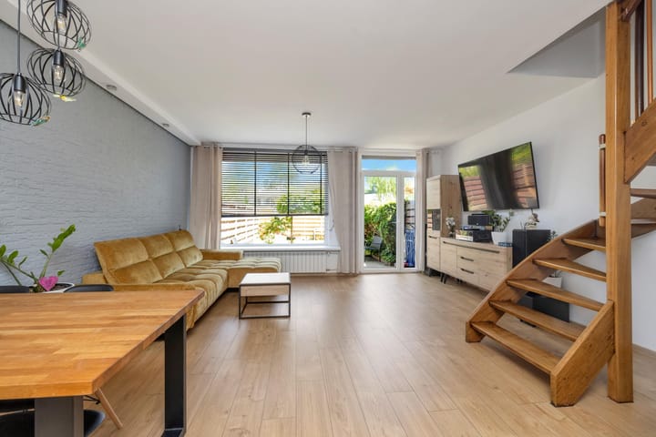 Foto 10 van Baarsveen 425