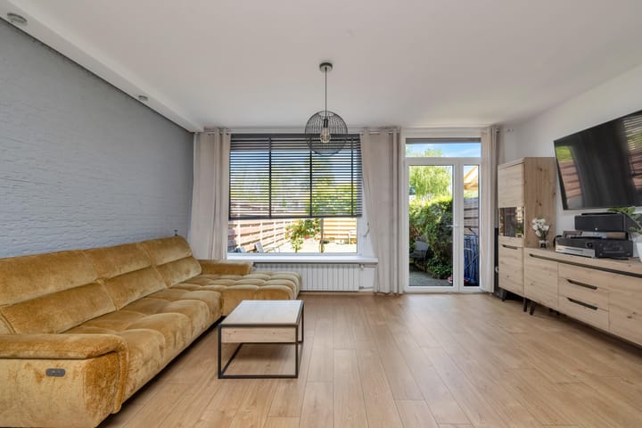 Foto 9 van Baarsveen 425