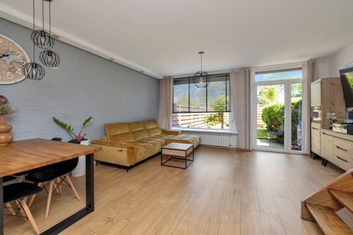 Foto 7 van Baarsveen 425