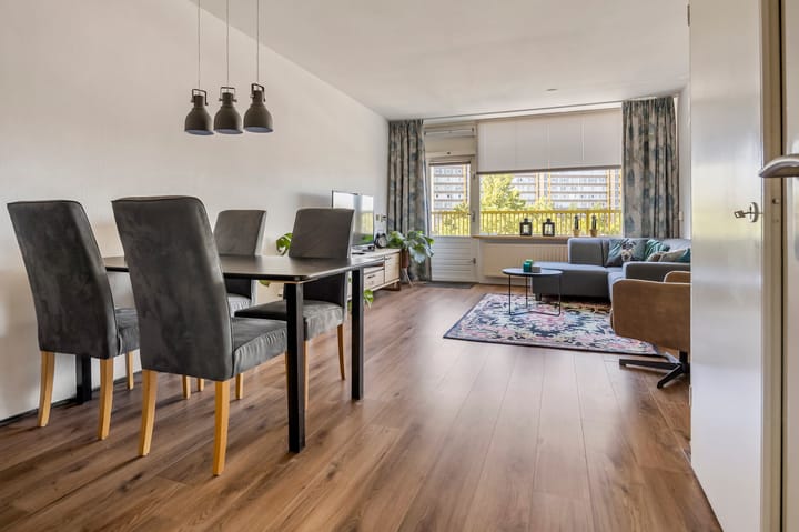 Foto 5 van Dokter van Stratenweg 208