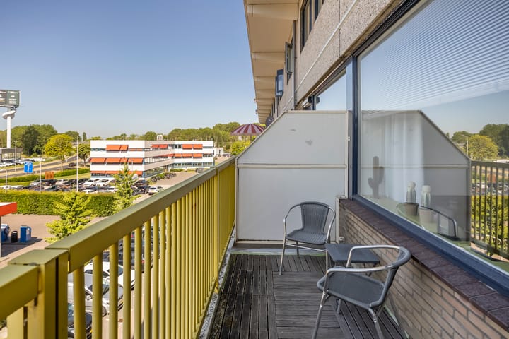 Foto 9 van Dokter van Stratenweg 208