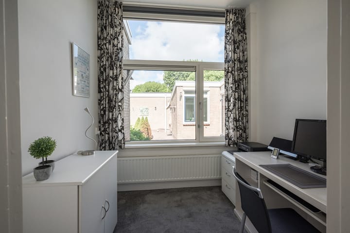 Foto 24 van Lariksstraat 3