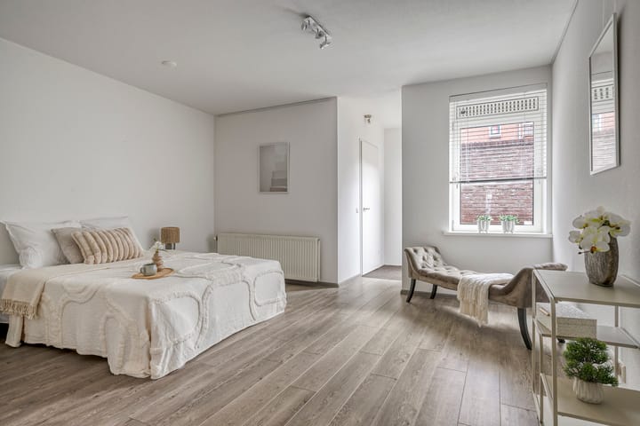 Foto 24 van Raadhuisstraat 3-B