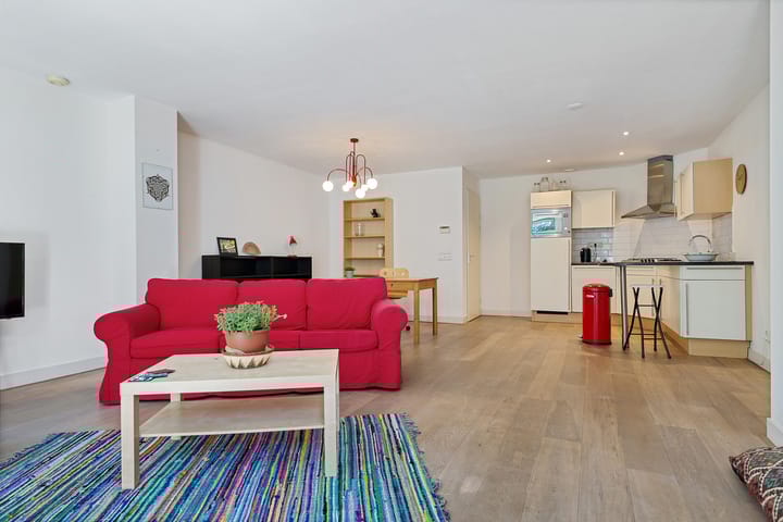 Foto 2 van Hoofdweg 148-H