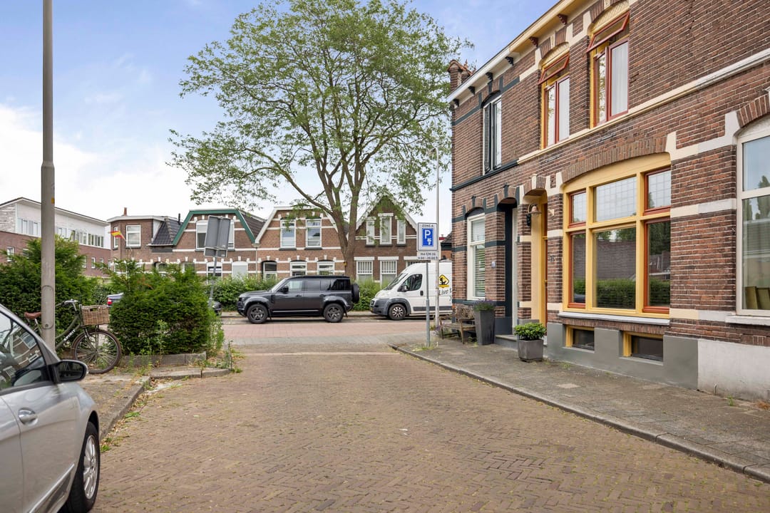 Photo 23 of Oosterstraat 35