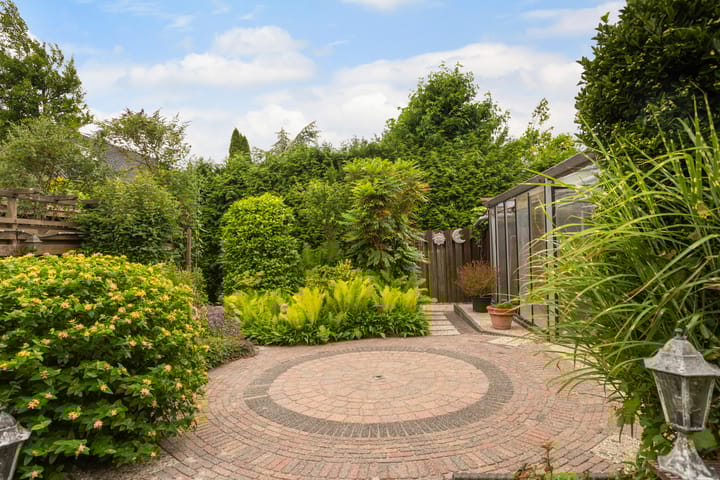 Photo 27 of Burg. Talsmaweg 15