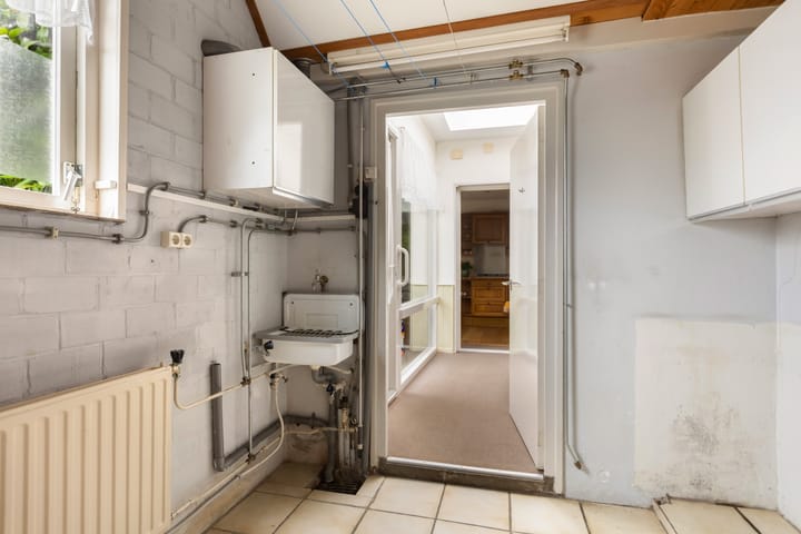 Photo 36 of Burg. Talsmaweg 15